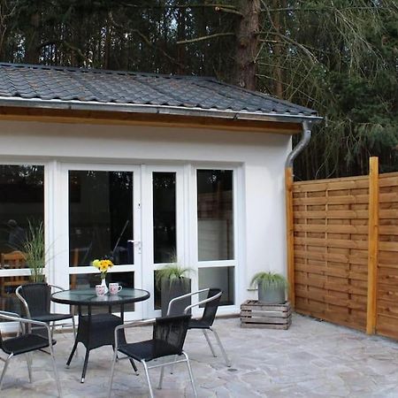 Haus Wilma Gruene Idylle Im Wald Direkt Am See ヴェンディッシュ・リーツ エクステリア 写真