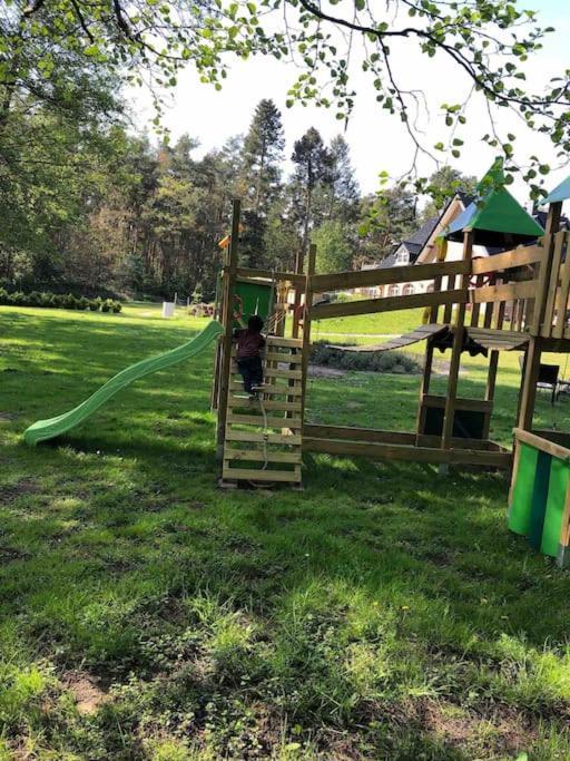 Haus Wilma Gruene Idylle Im Wald Direkt Am See ヴェンディッシュ・リーツ エクステリア 写真
